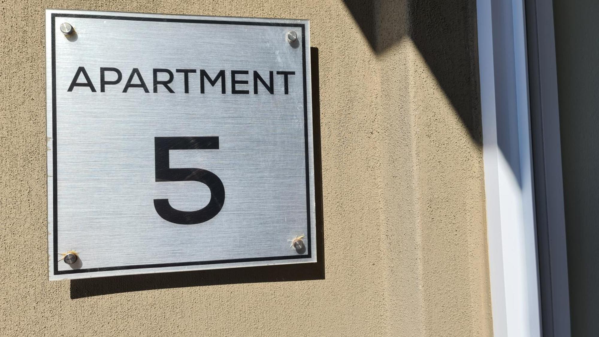 Bright & Stylish Self Catering Swakopmund Cbd Apartment Ngoại thất bức ảnh