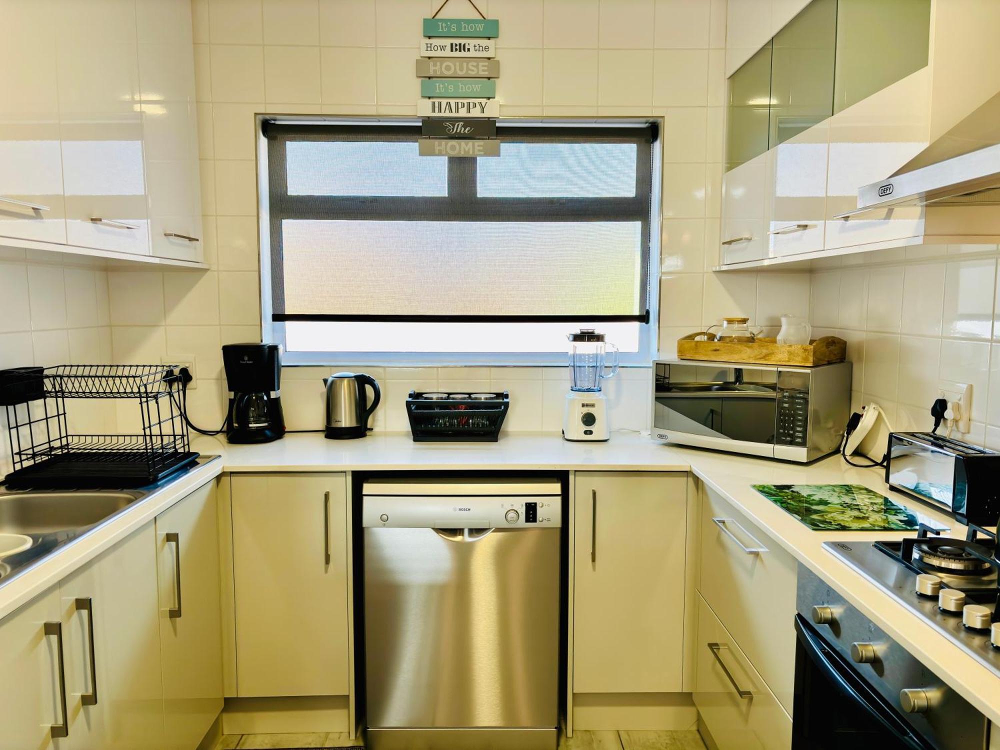 Bright & Stylish Self Catering Swakopmund Cbd Apartment Ngoại thất bức ảnh
